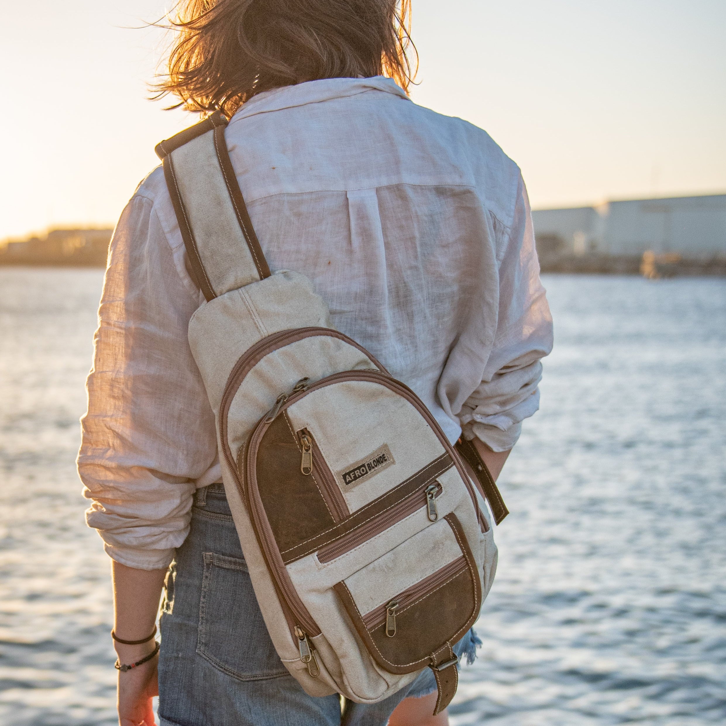 Outlander Sling Messenger Bag Afroblonde Road Gear